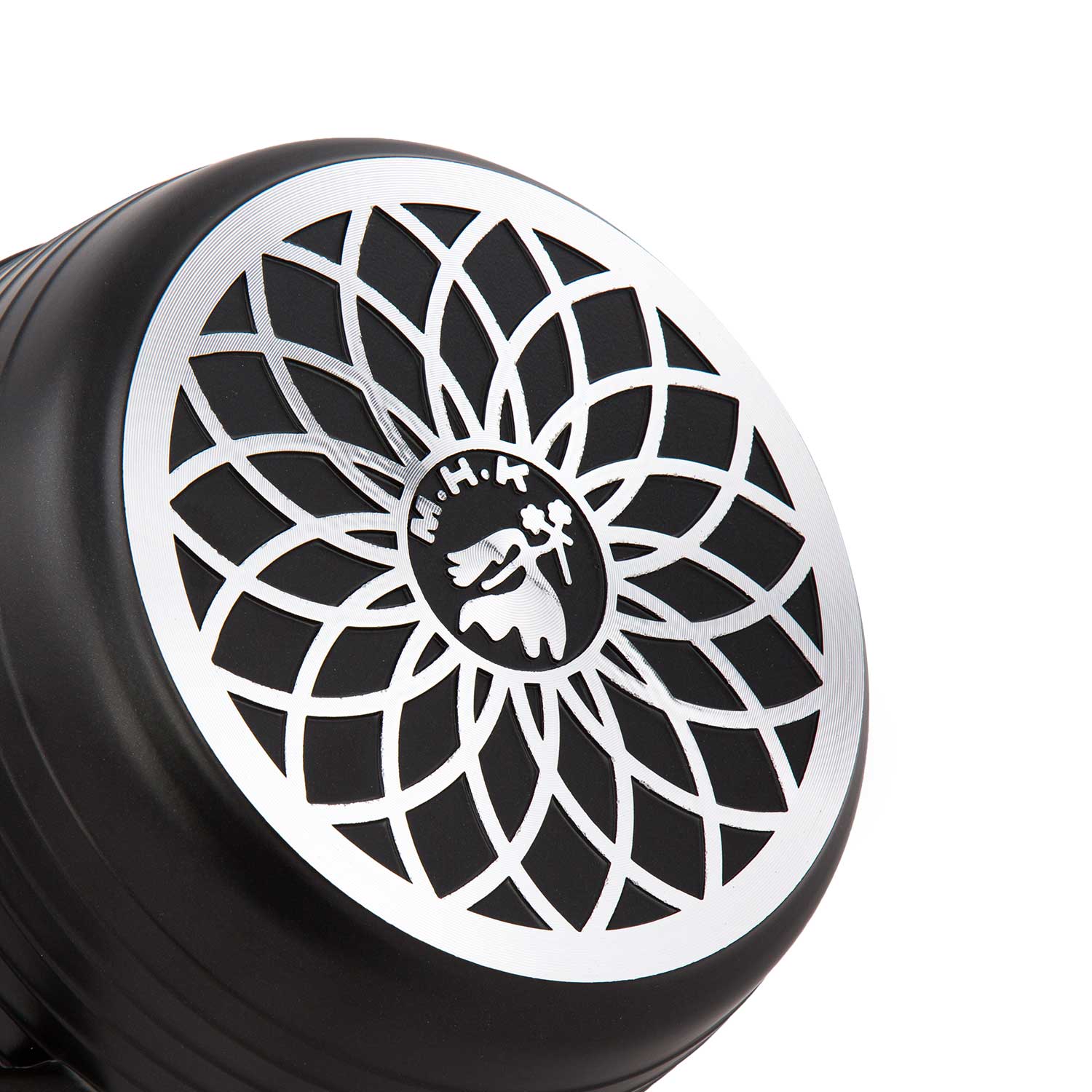 تابه عروس مدل کلاسیک خطی سایز 32 | بهترین قیمت خرید تابه عروس مدل کلاسیک خطی سایز 32